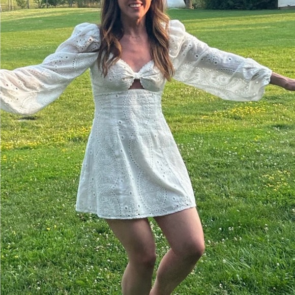 Majorelle - Lizzy Mini Dress - White - Size Small - Like New! - Picture 4 of 4